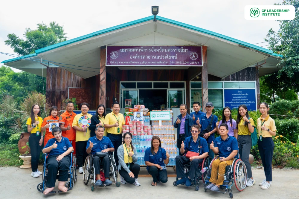 CPLI Sports and Social Activities Department Promotes Health and Well-being through Yoga Training for People with Disabilities and Caregivers