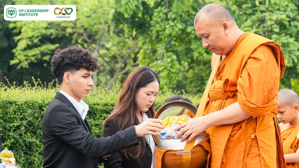 CPLI Promotes Mindful Leadership Through Almsgiving and Dharma Learning