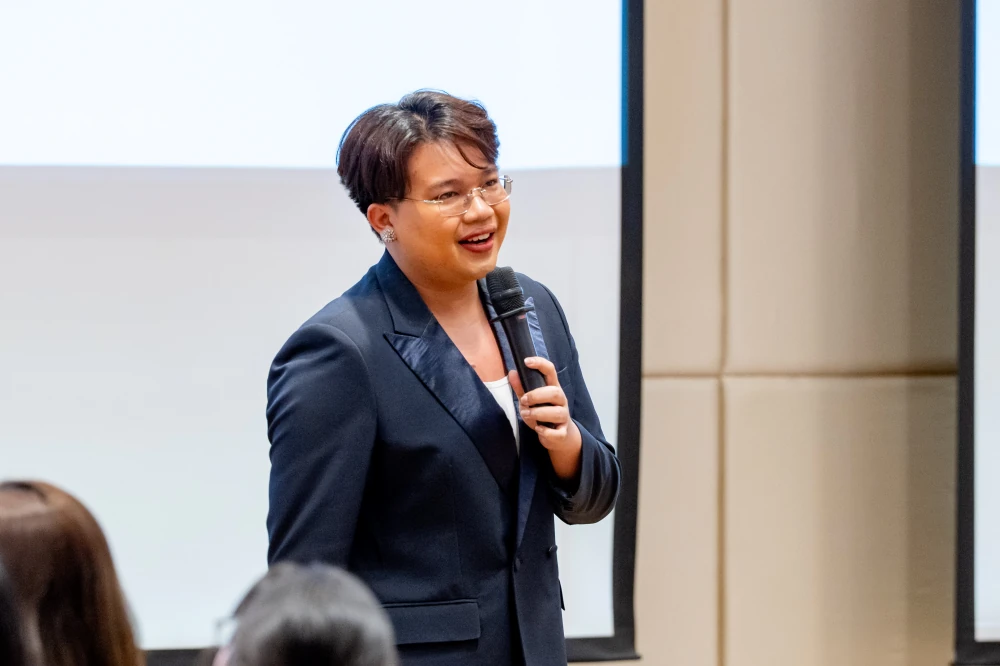 CPLI Cultivates FLPs into Modern Leaders, Equipping Them with Presentation Skills to Enhance Potential and Drive Change